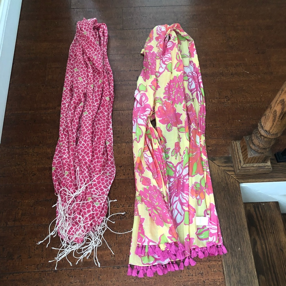Lilly Pulitzer Scarves (2)